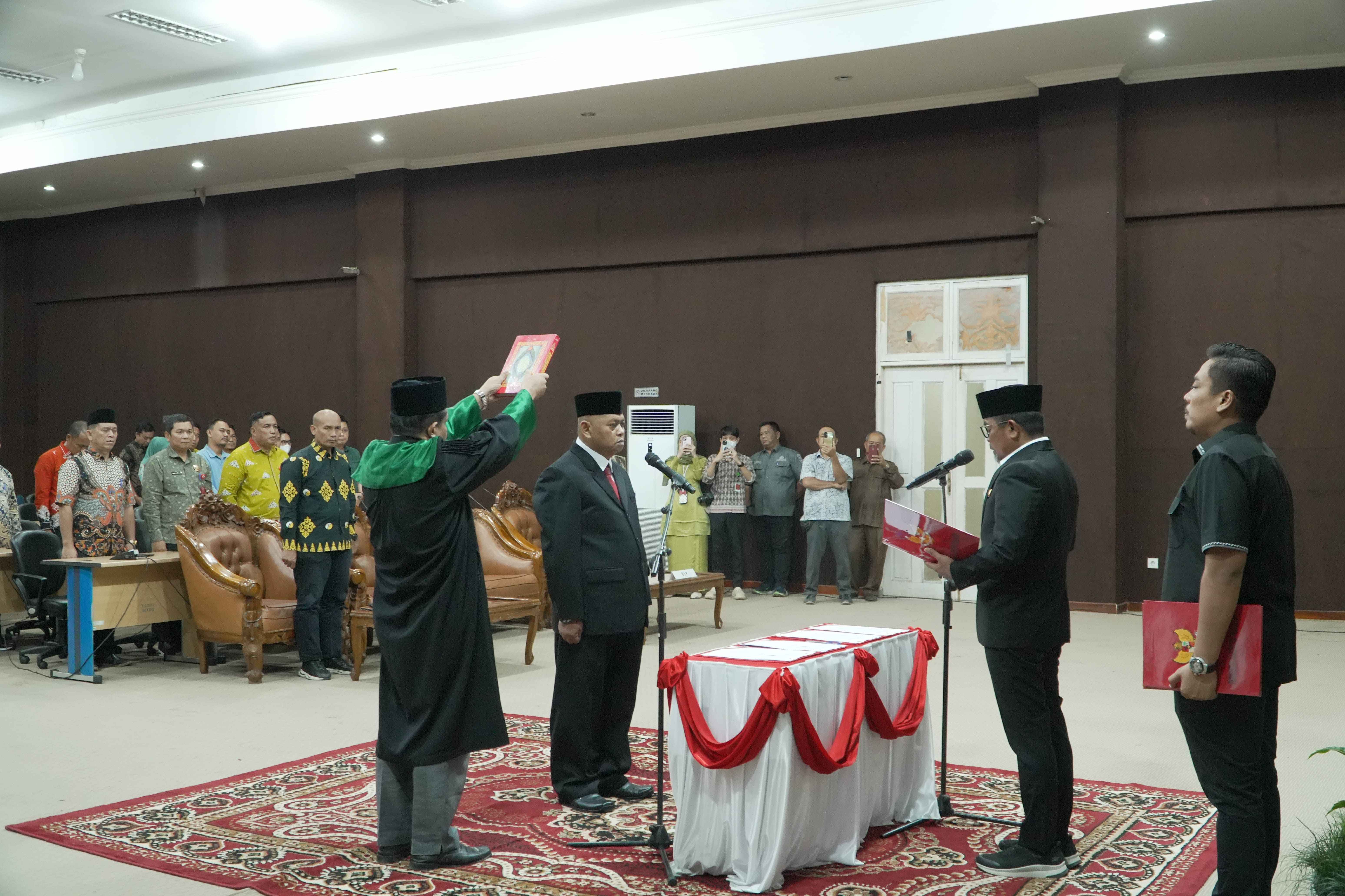 Pelantikan Direktur Utama Perusahaan Umum Daerah (Perumda) Tuah Sekata